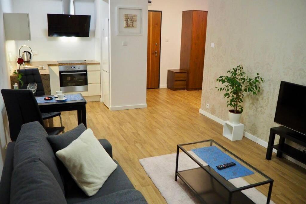 Wilanow Apartment Close To Town Hall And Palace Varsavia Esterno foto