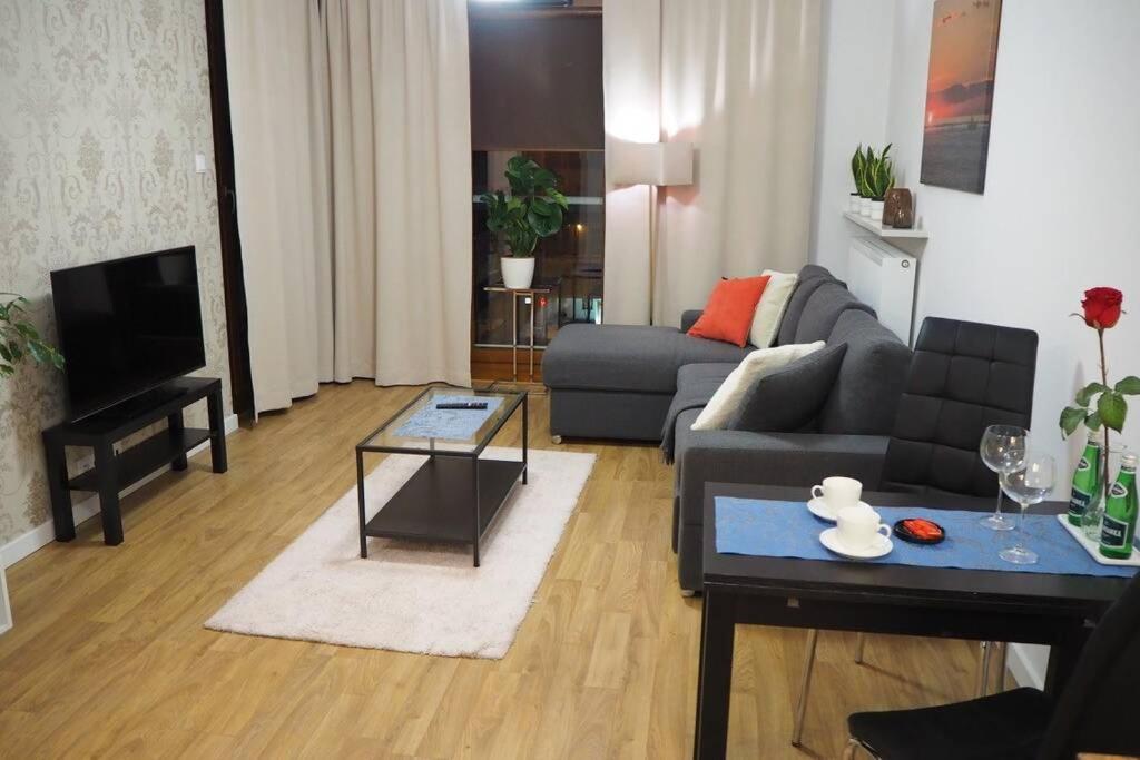 Wilanow Apartment Close To Town Hall And Palace Varsavia Esterno foto