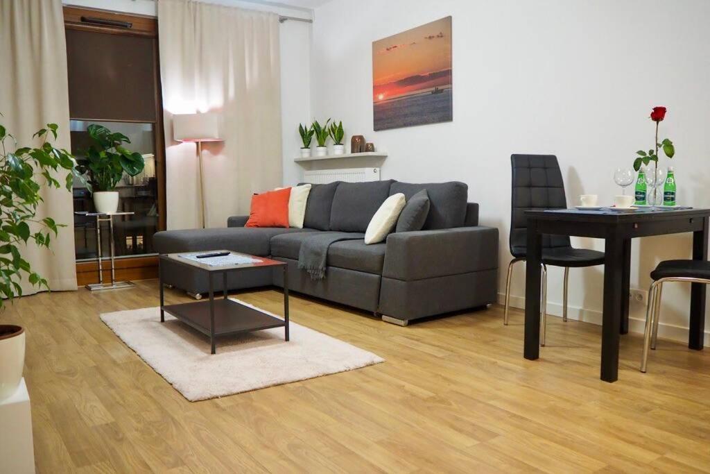 Wilanow Apartment Close To Town Hall And Palace Varsavia Esterno foto