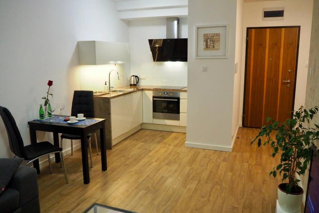 Wilanow Apartment Close To Town Hall And Palace Varsavia Esterno foto